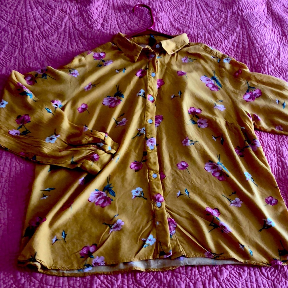 Soft shirt. Flora. Dark yellow. Size 12